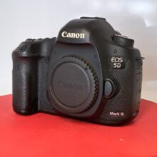 دوربین عکاسی Canon 5D Mark III