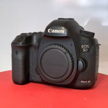 دوربین عکاسی کارکرده Canon 5D Mark III